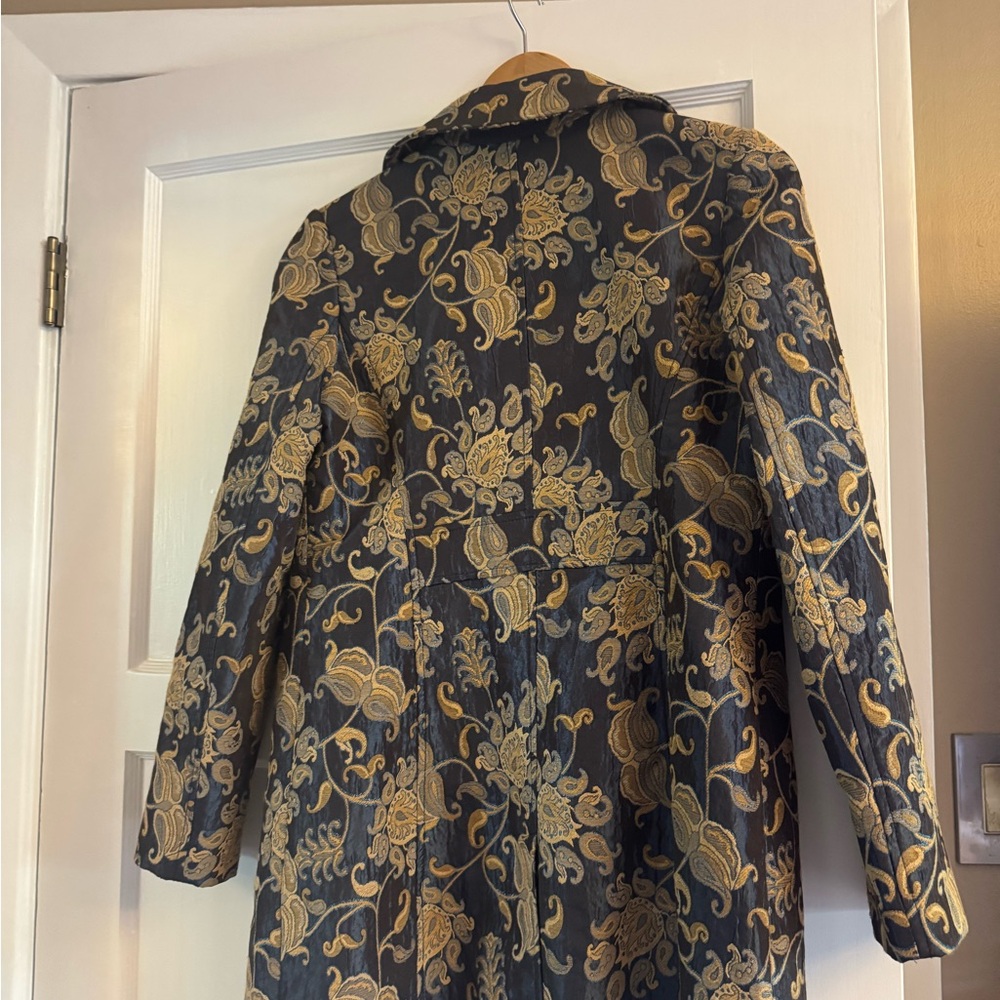 Banana Republic Black and Gold Floral Blazer - Picture 1 of 3